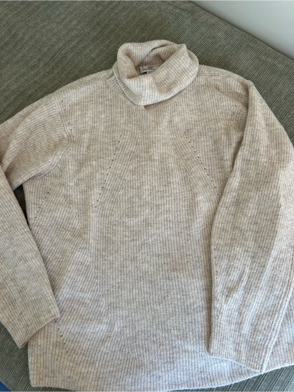 Vineyard Vines Women’s Cream Turtleneck Sweater, XL